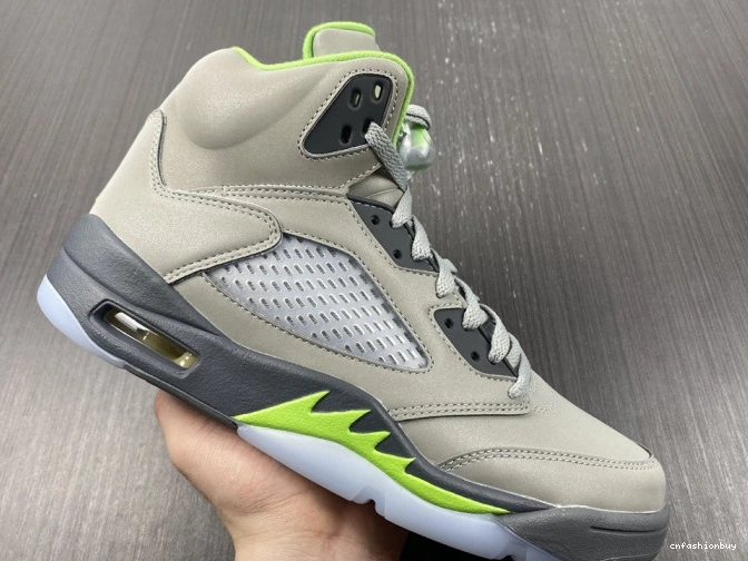 Green Retro DM9014-003 (2022) Jordan Bean 5 0813